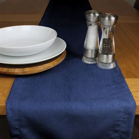 navy blue velvet table runner.